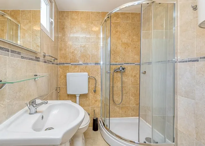 Gostinjska kuća Vitoria On Joakim Square *